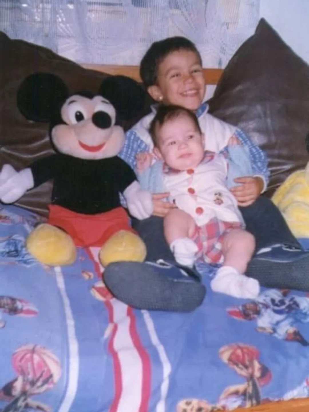 Rocío y su hermano Matías