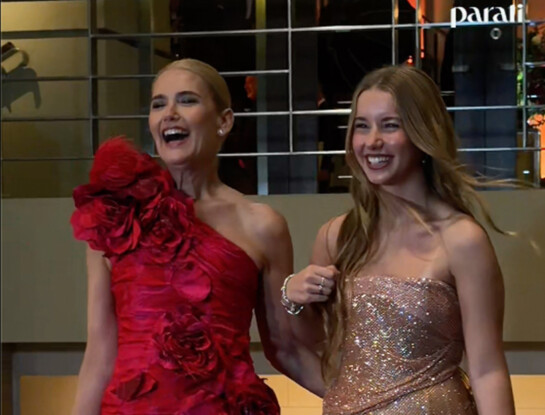 Valeria Mazza deslumbró con un look impactante en la Gala Solidaria junto a Alejandro Gravier y sus hijos