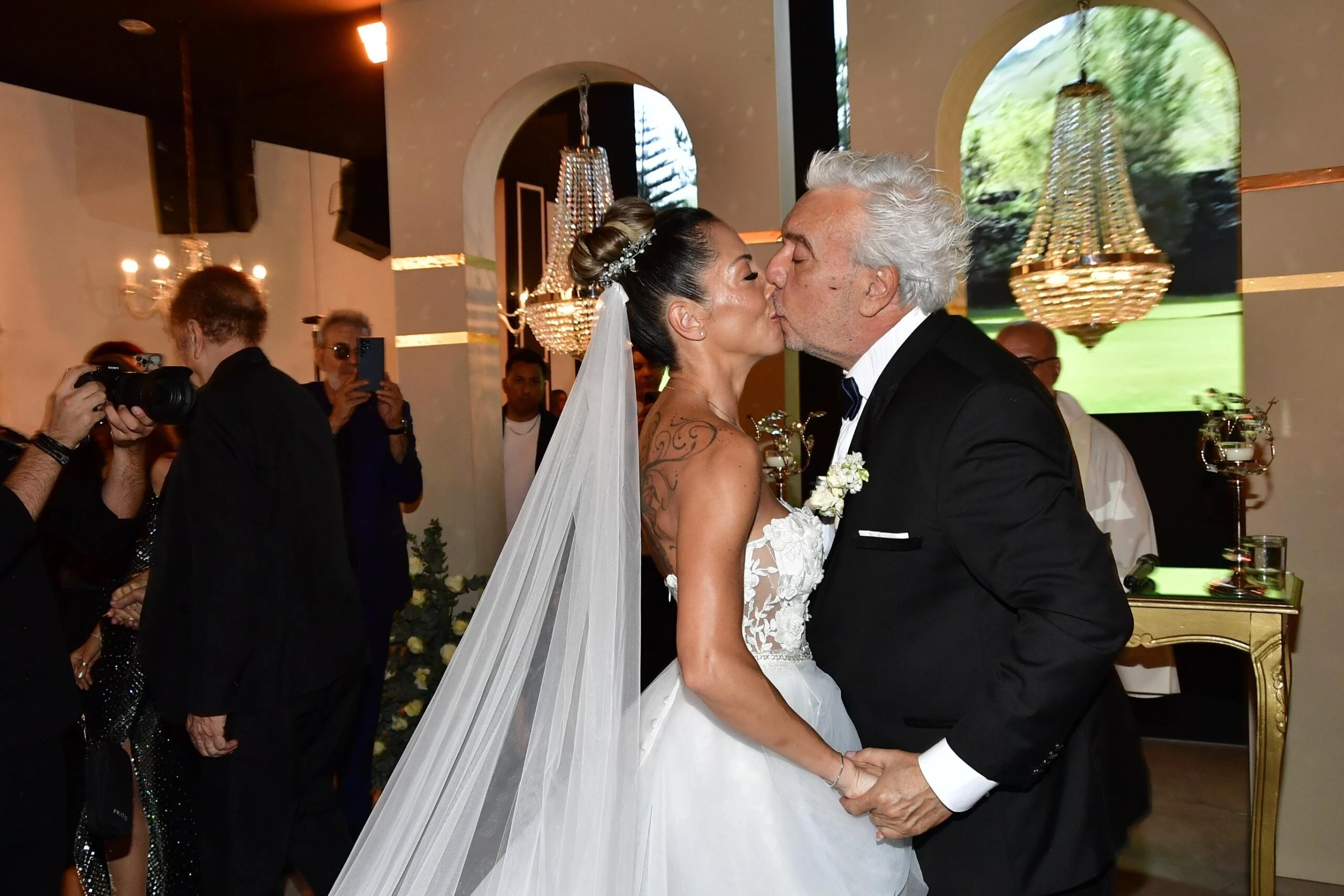 Boda de Coco Silñy y Chimi Meza. Foto RS Fotos