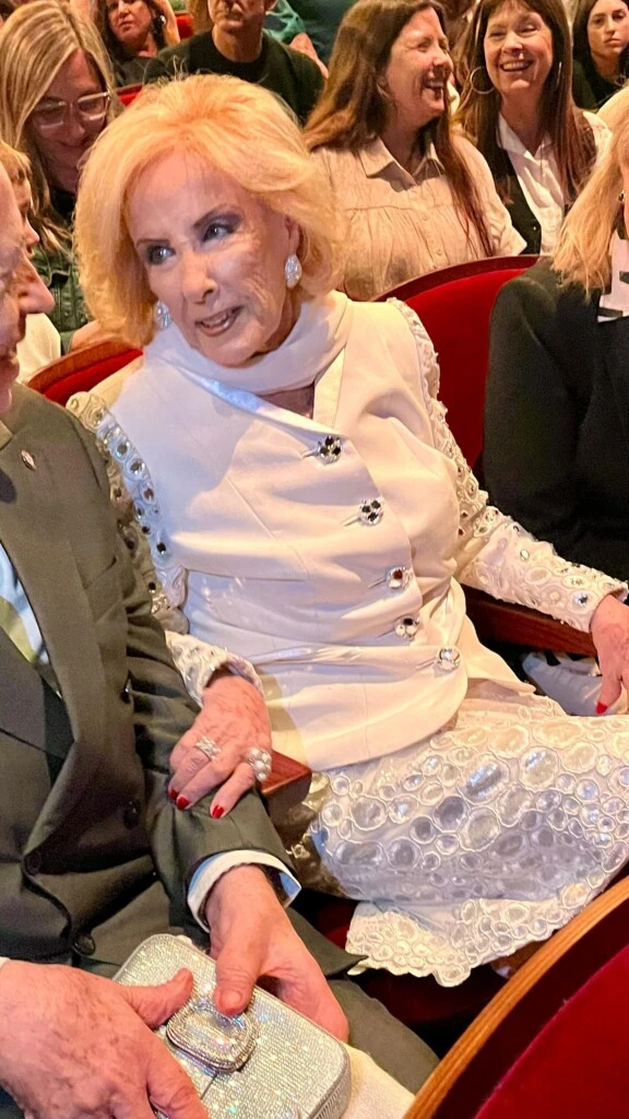 de Mirtha Legrand a Florencia Bas, los famosos en el estreno de la obra de Ricardo Darín y Andrea Pietra