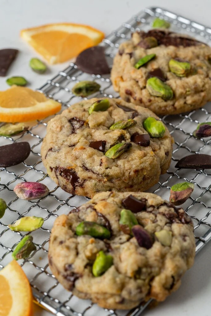 Cómo hacer galletitas de manteca aromáticas con cardamomo: una receta suave y húmeda

