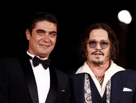 Quien es Riccardo Scamarcio: el actor italiano que acompaña a Johnny Depp en Argentina