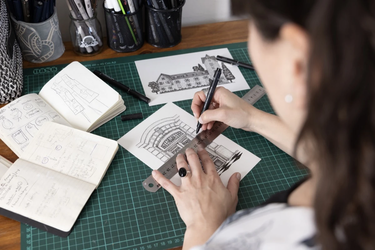 “Lo que sí recuerdo claramente es que, desde muy chica, el dibujo fue una especie de refugio: algo parecido a meditar o hacer terapia. 