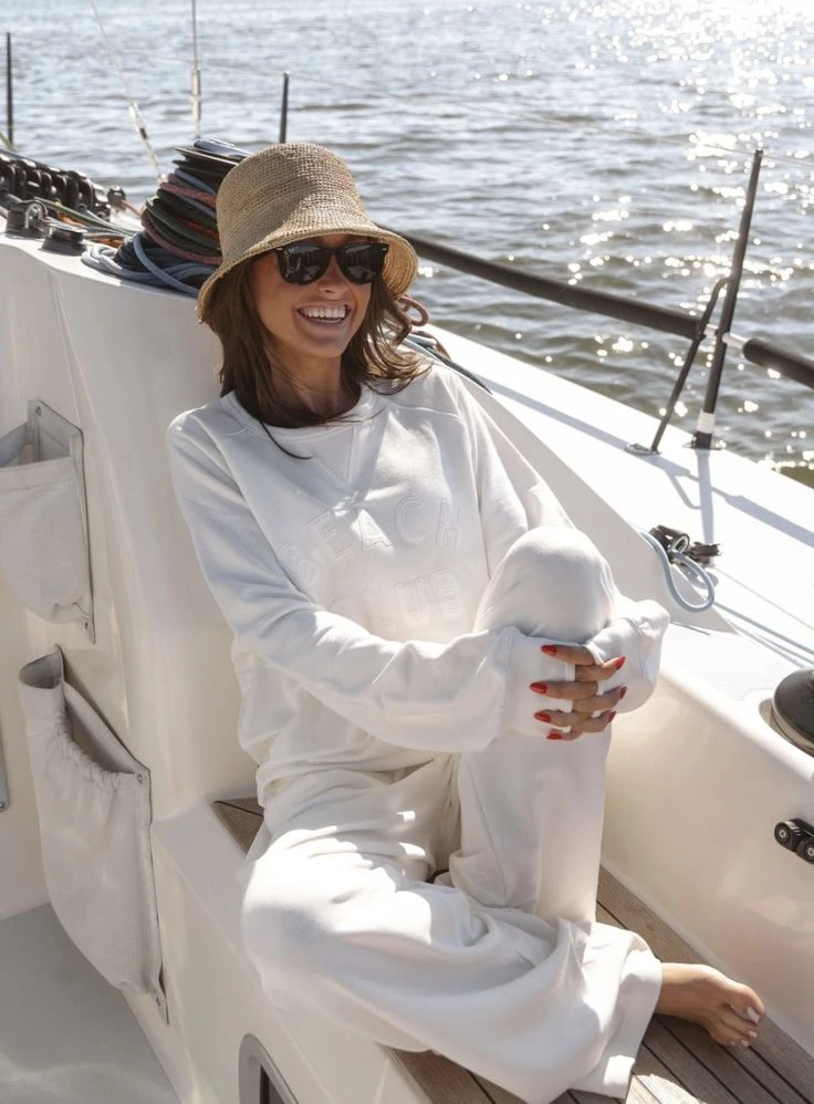 Cloud dancer, el color pantone de 2026