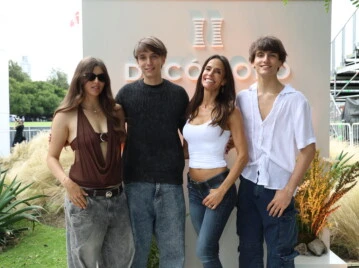 Salida en familia_ María Susini con sus hijos en Decó Polo