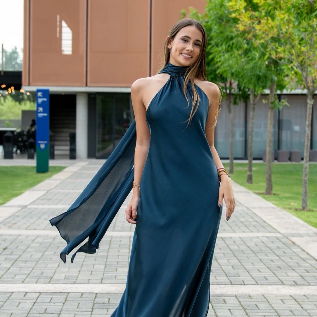 El emotivo egreso de Francesca, la hija mayor de Ivana Saccani y Sebastián Estevanez