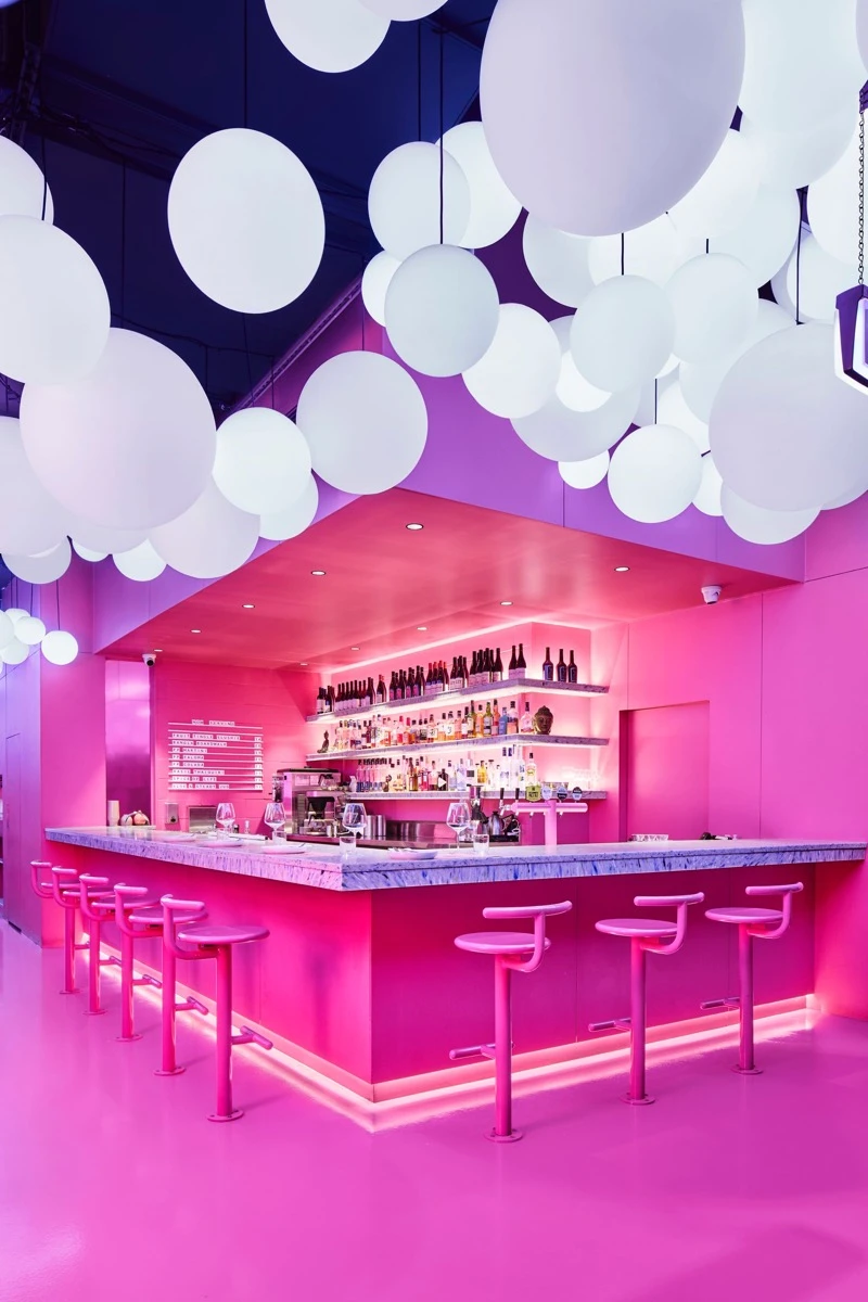 El hilo conductor es crear experiencias humanas a través del diseño. 