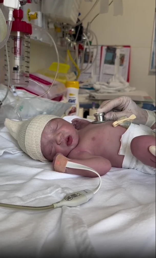 Rocío Marengo mostró las primeras fotos de su bebé recién nacido