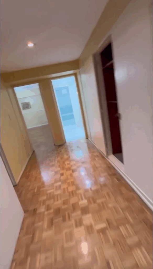 José María Muscari mostró el departamento que se compró: amplio, luminoso y con detalles de estilo