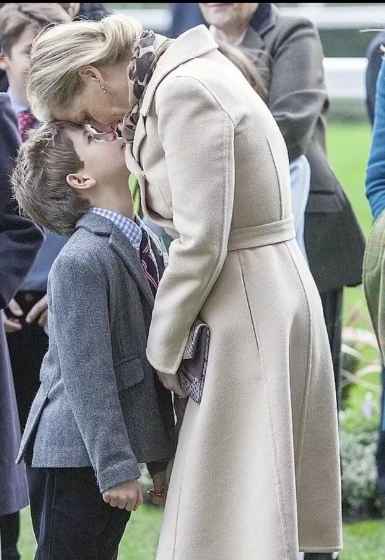 Quién es James Mountbatten-Windsor, el conde de Wessex que cumple 18 años y es el royal más enigmático