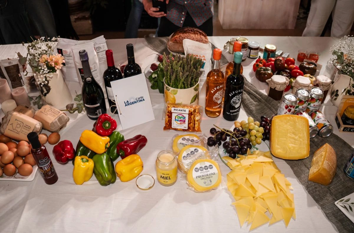 ACÁ – La Carta Argentina presenta su primera feria en el Hipódromo de Palermo.