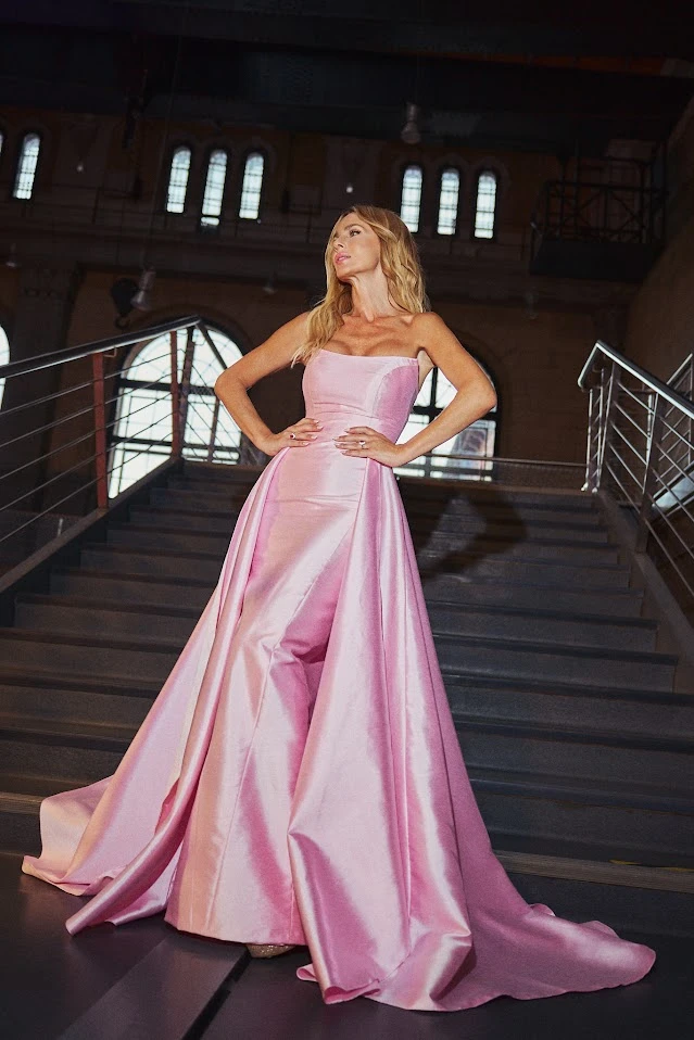 El look de Sabrina Rojas para los Martín Fierro de Cine. Foto: @gabybailo_