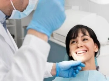 Salud bucal y longevidad: por qué una buena sonrisa puede ayudarte a vivir más