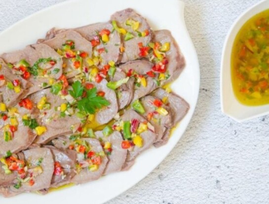 Lengua a la vinagreta: la receta clásica y fácil que nunca falla