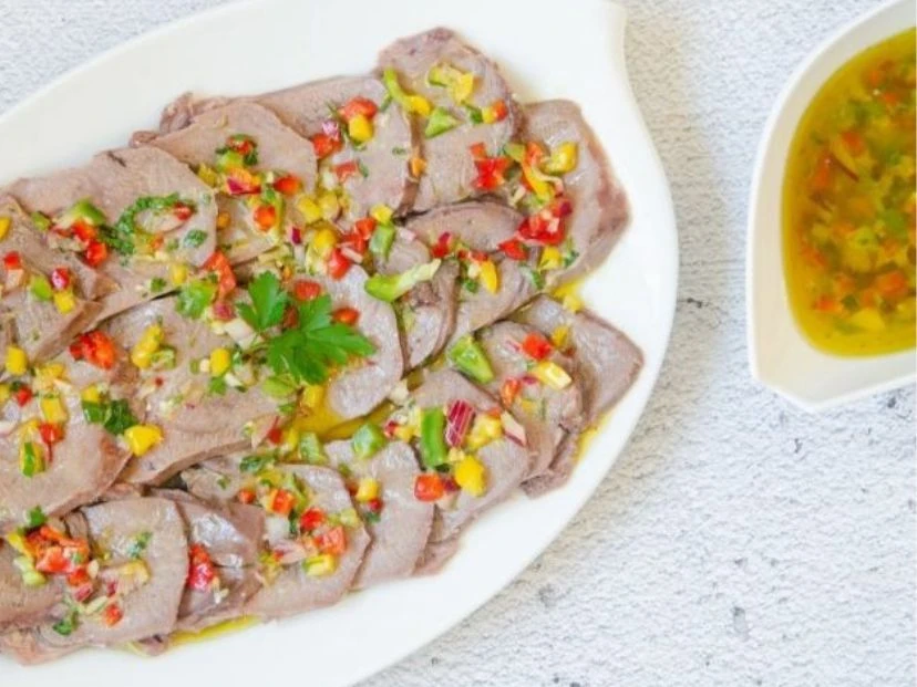 Lengua a la vinagreta: la receta clásica y fácil que nunca falla