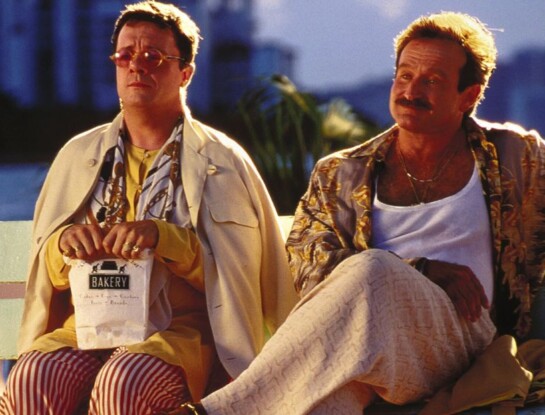Qué ver en Netflix: la comedia clásica con Robin Williams y Nathan Lane que rompió estereotipos