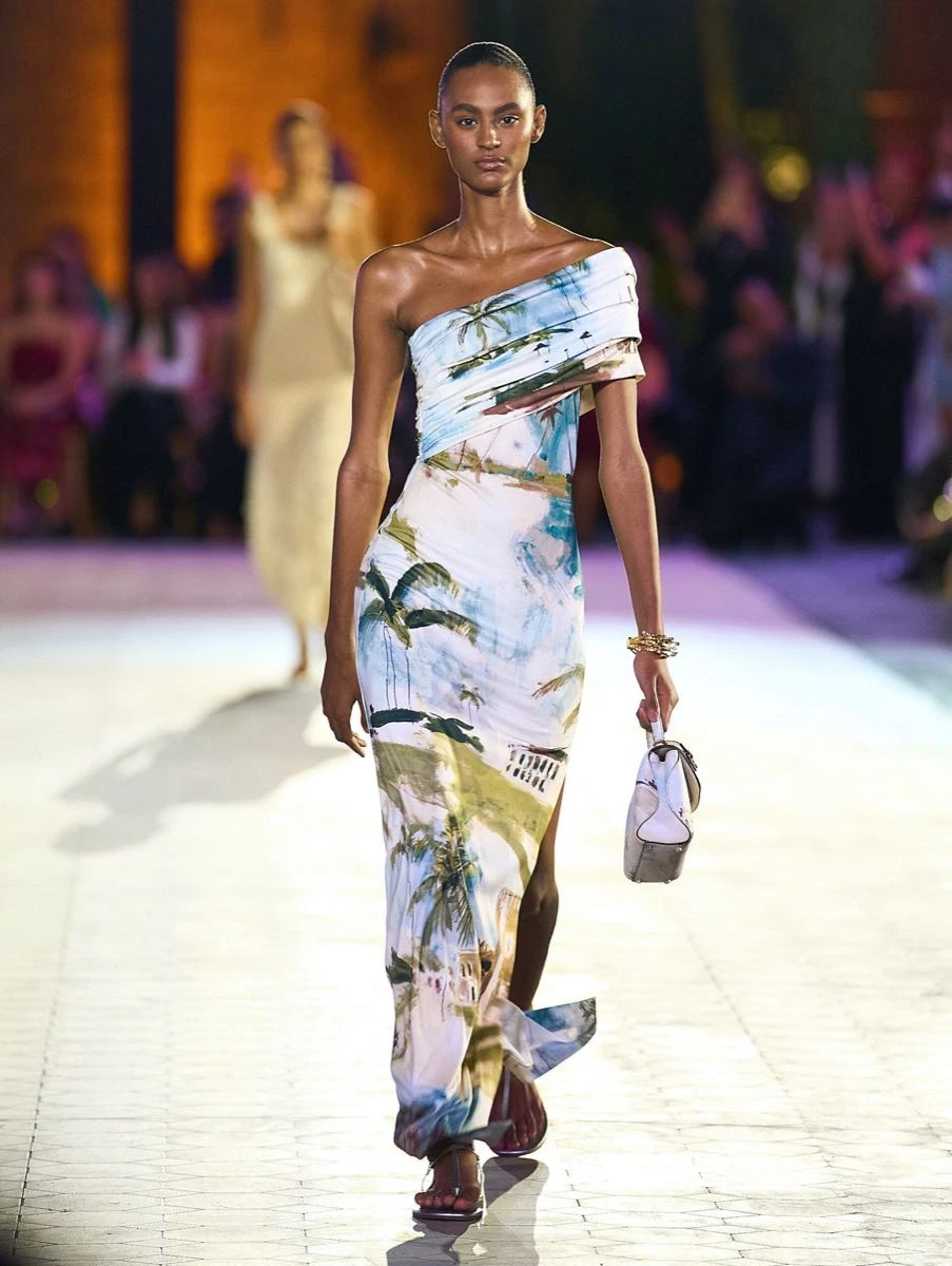 Oscar de la Renta pre fall  2026.