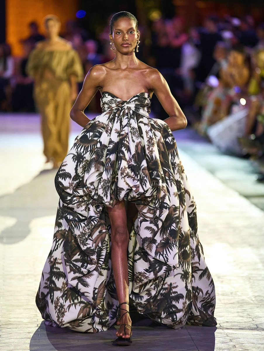 Oscar de la Renta pre fall  2026.