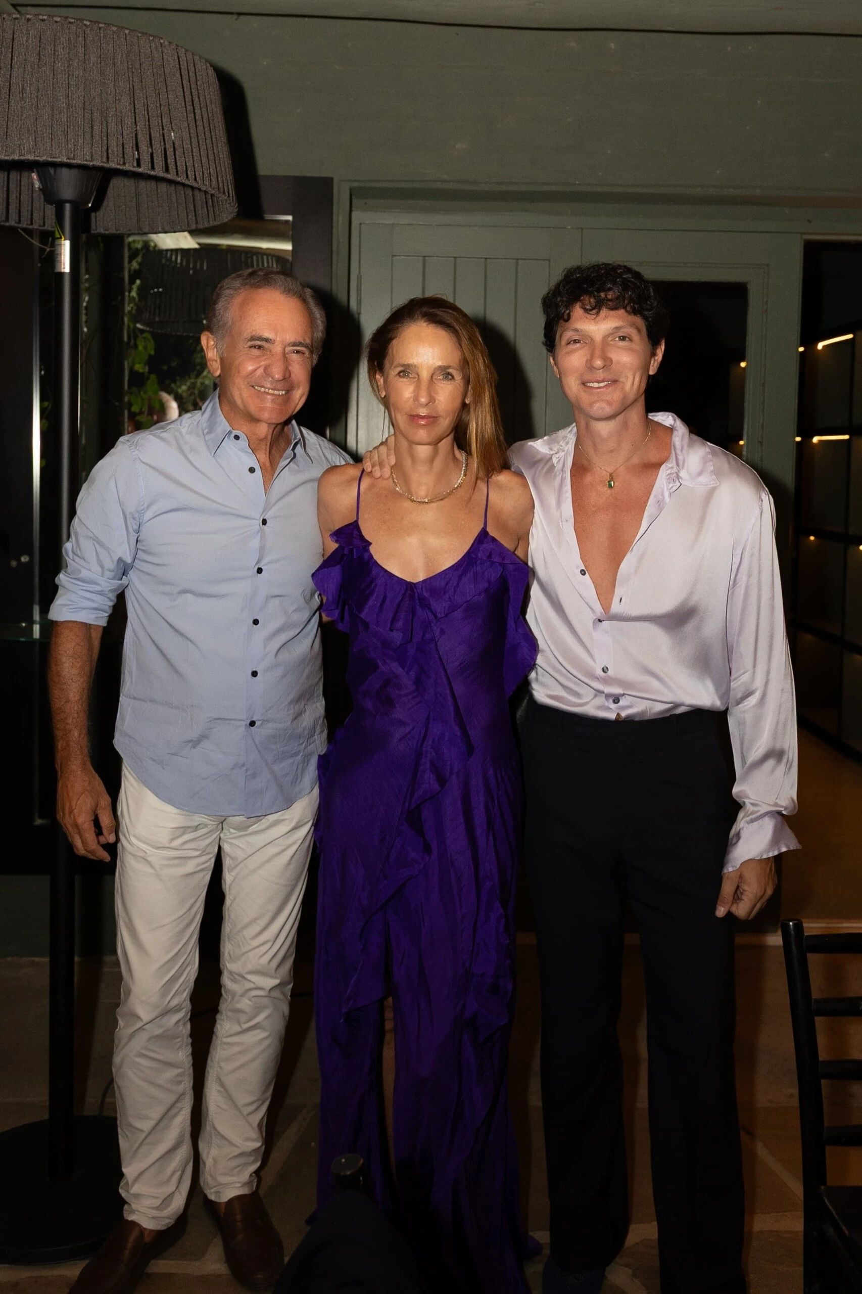Manuel Antelo, Inés Peralta Ramos y Facundo Garayalde en el restaurante 