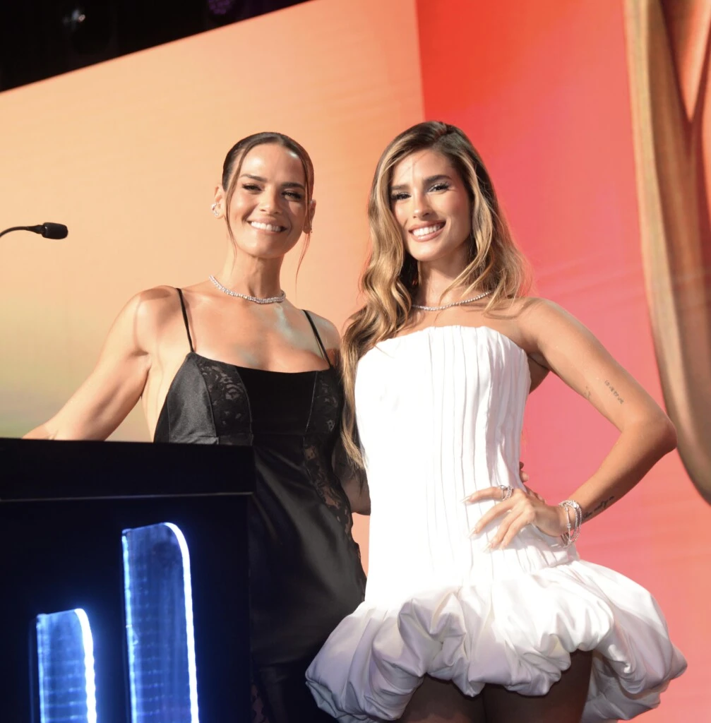 el look de juli poggio