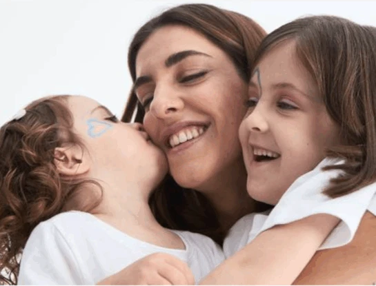 Navidad y regalos: Cosméticos de juego para niños y niñas, ¿sí o no? Una mirada al nuevo juego consciente