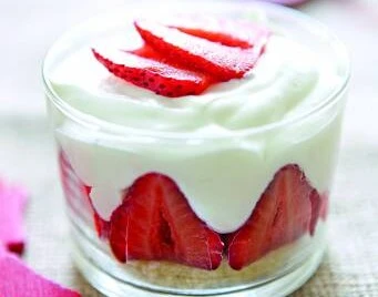Trifle de frutillla