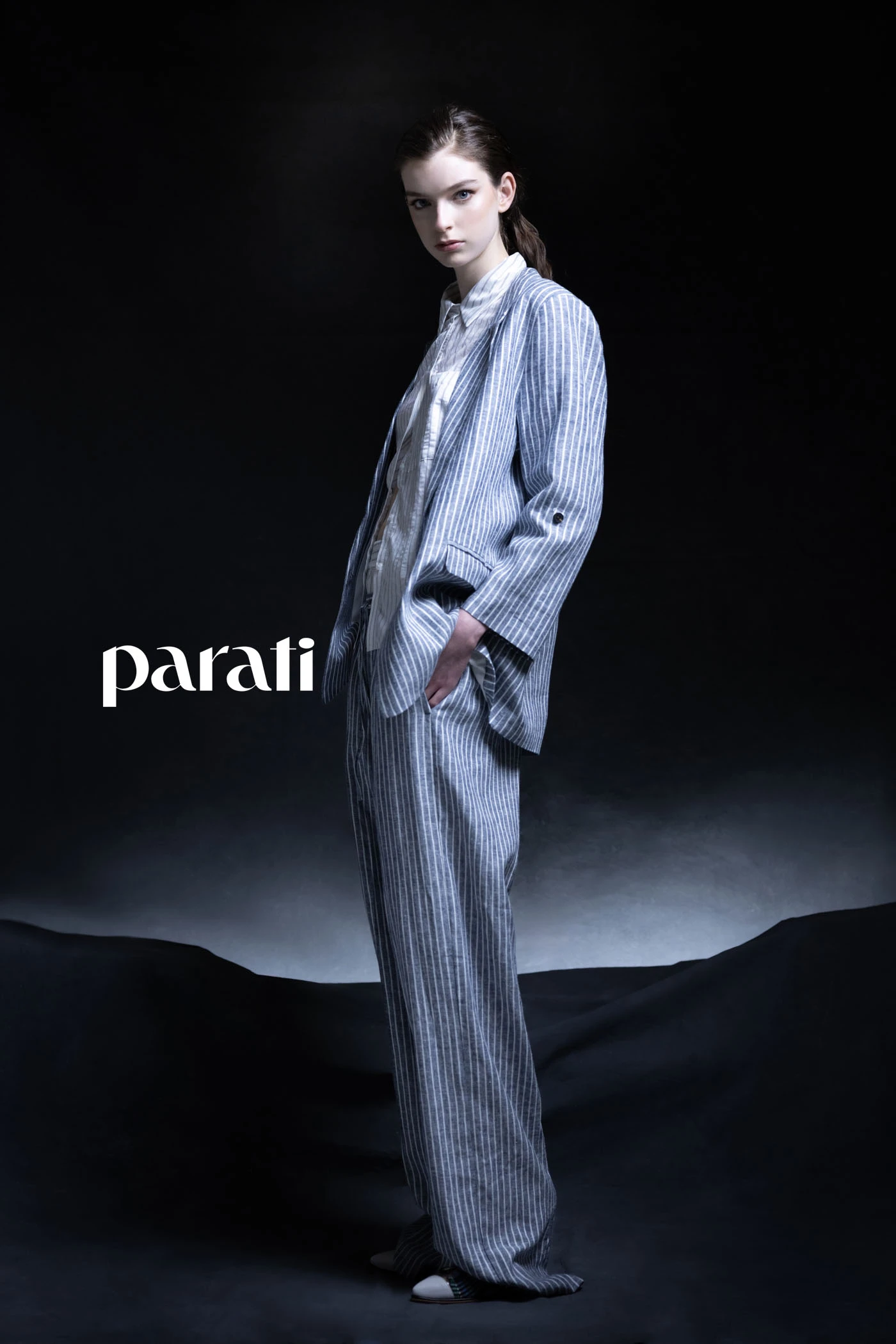 Tailleur de lino rayado de saco y pantalón pijama y camisa y boxer rayados @verapasionadas Zapatos en punta @sylviegeronimizapatos