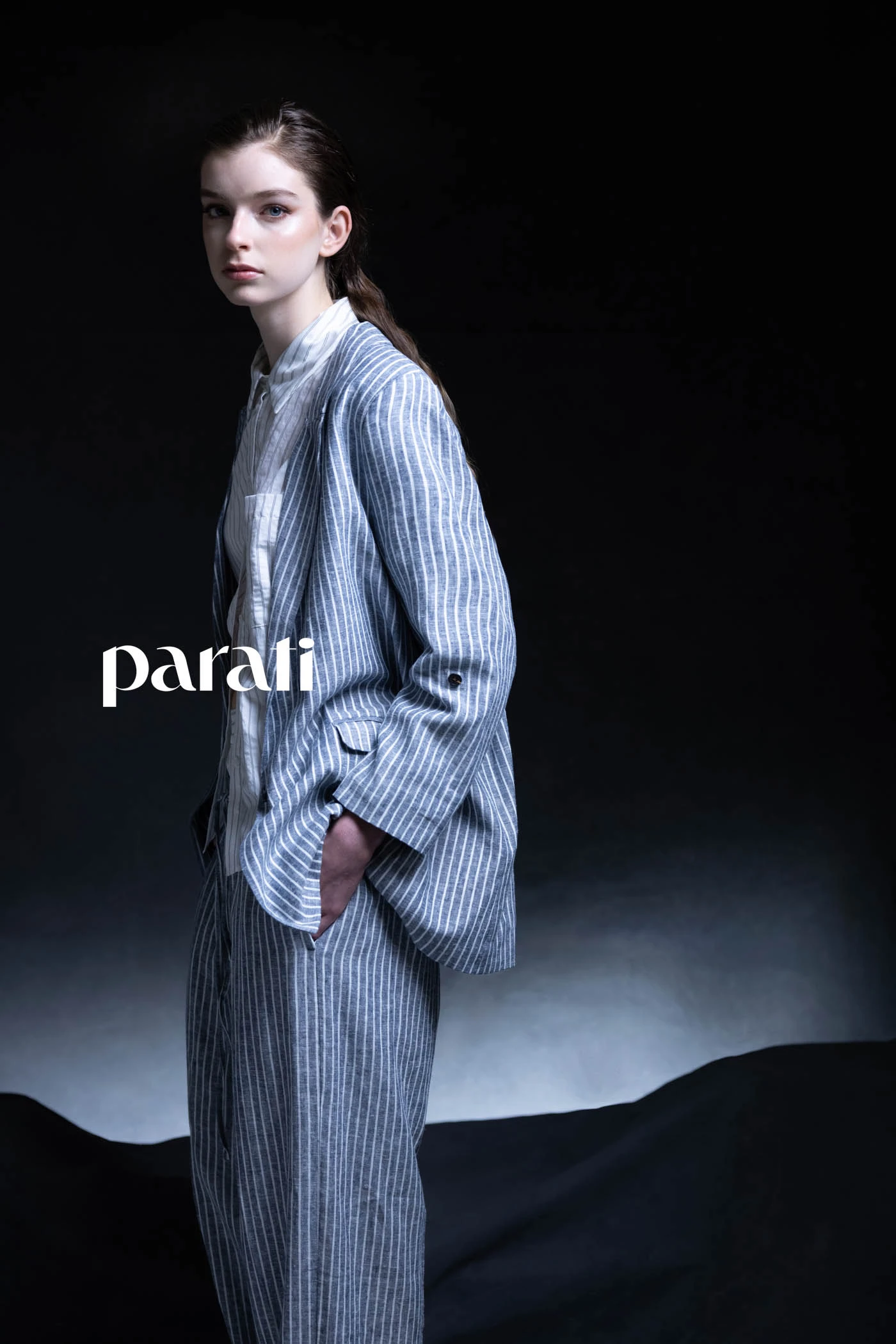 Tailleur de lino rayado de saco y pantalón pijama y camisa y boxer rayados @verapasionadas Zapatos en punta @sylviegeronimizapatos