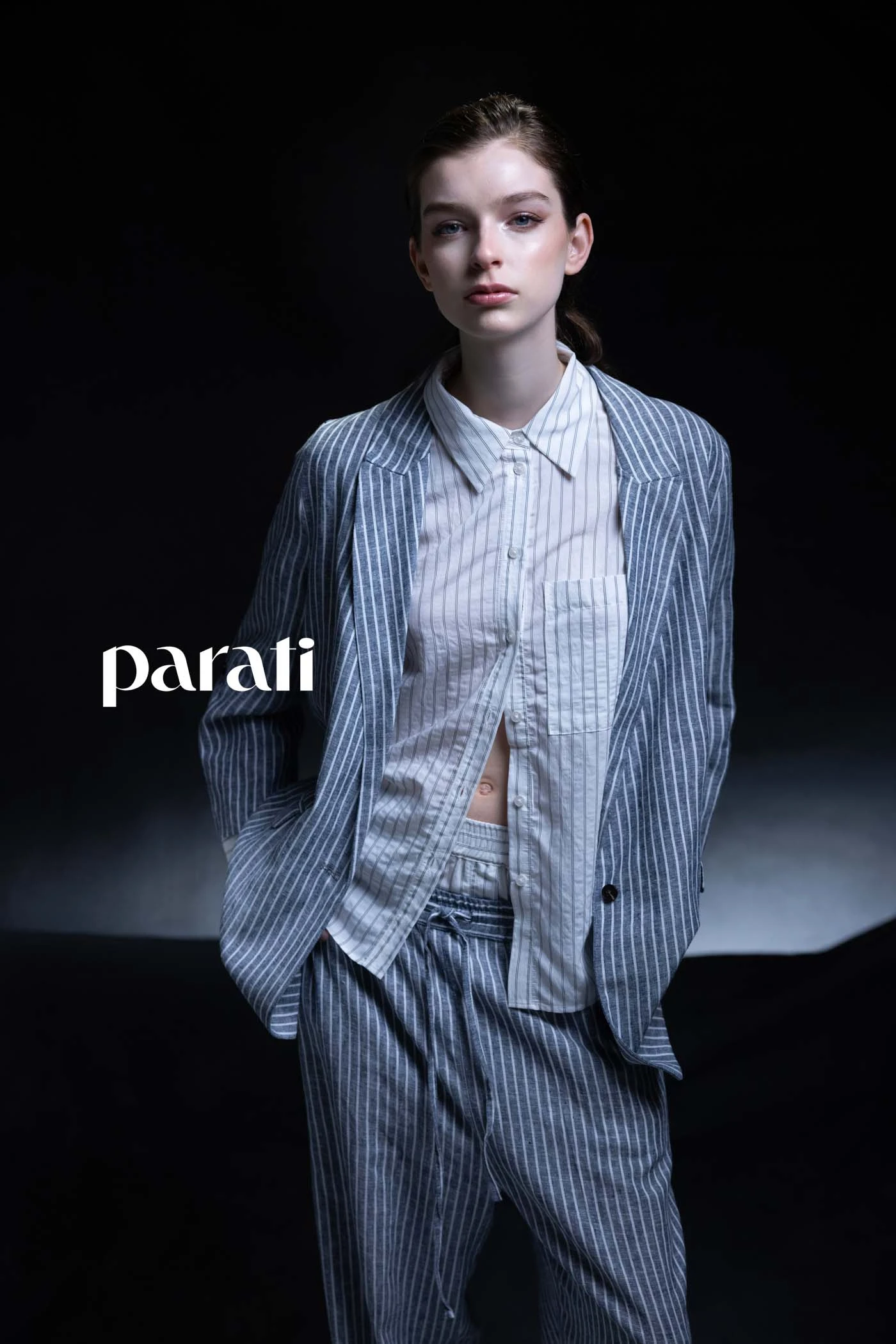 Tailleur de lino rayado de saco y pantalón pijama y camisa y boxer rayados @verapasionadas Zapatos en punta @sylviegeronimizapatos