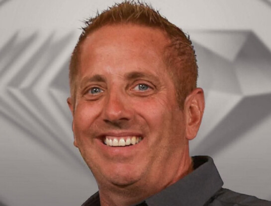 Quién era Greg Biffle, la leyenda del automovilismo que murió junto a su esposa e hijos en una tragedia aérea