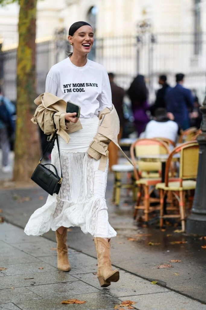 Cloud dancer, el color pantone de 2026