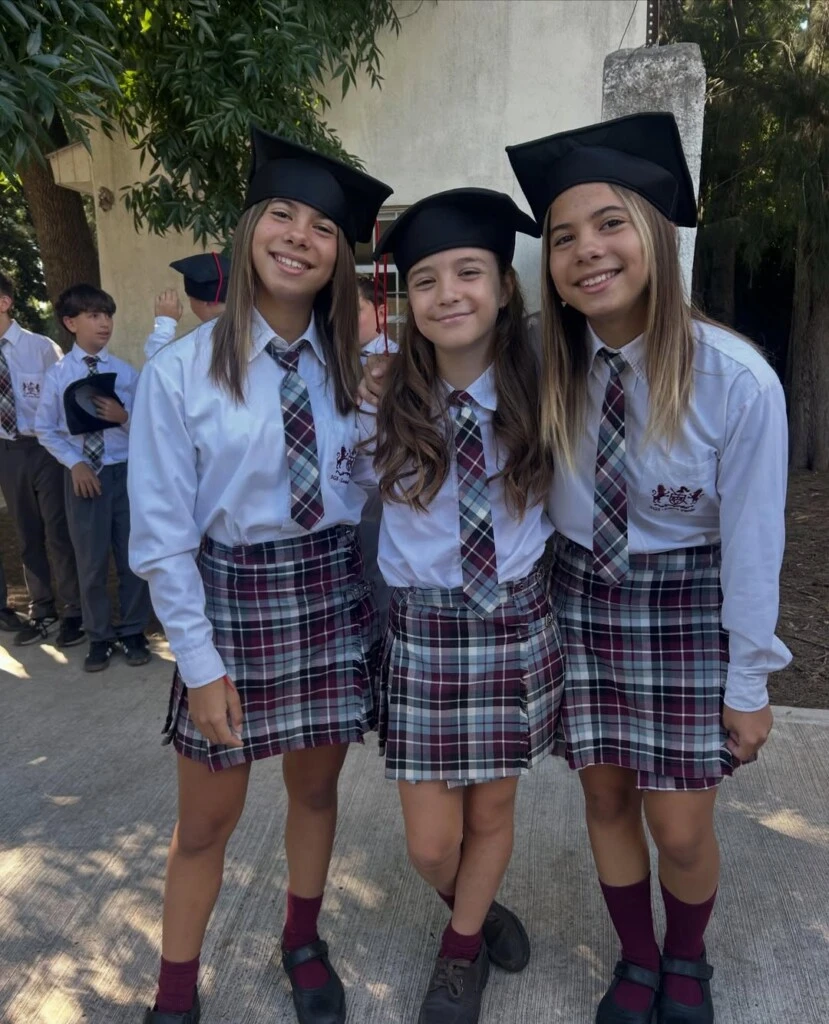 La felicidad de Matías Defederico por la graduación de sus hijas. Foto: IG