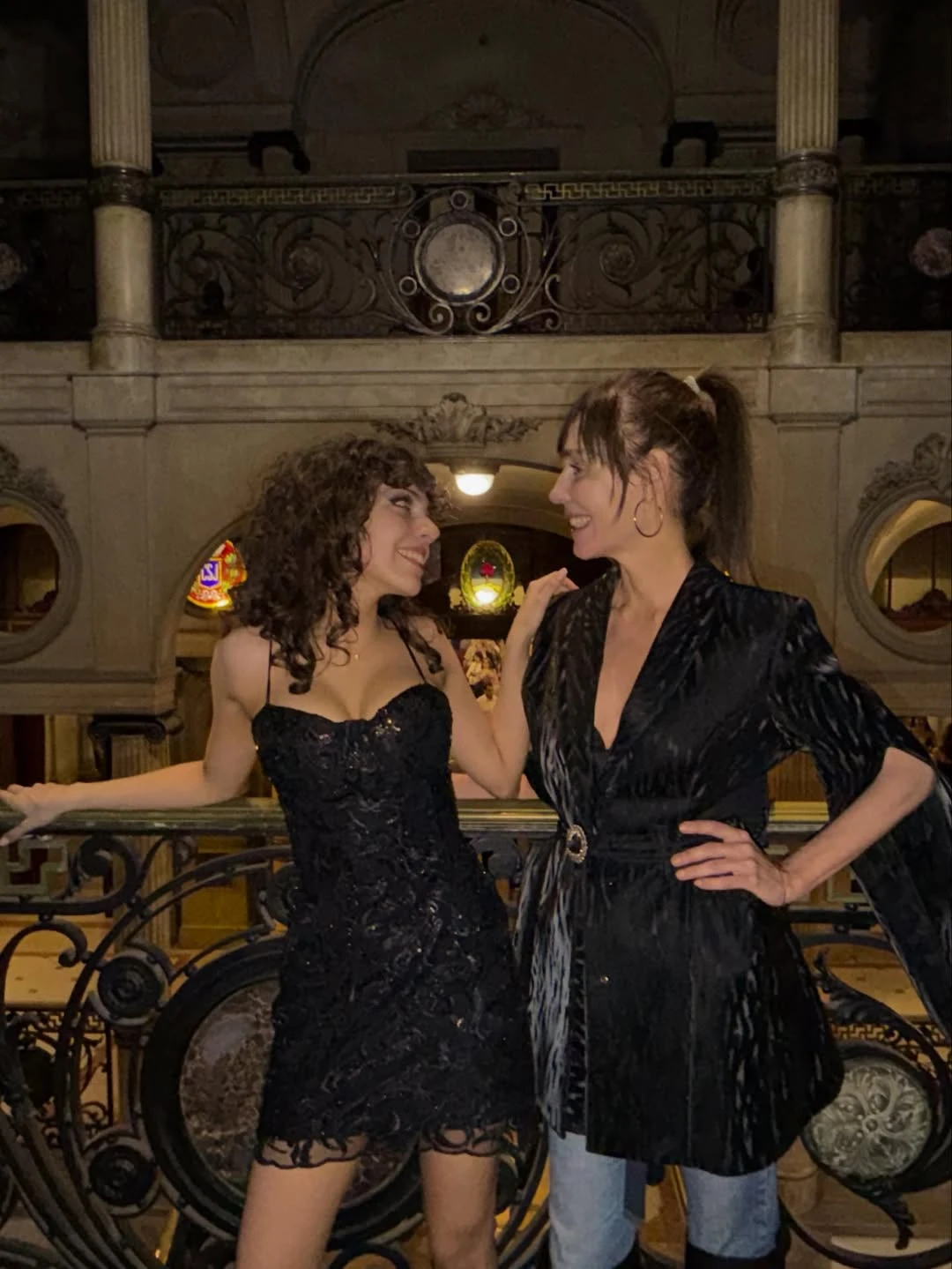 Paola Krum y Joaquín Furriel, emocionados por el egreso de su hija Eloísa