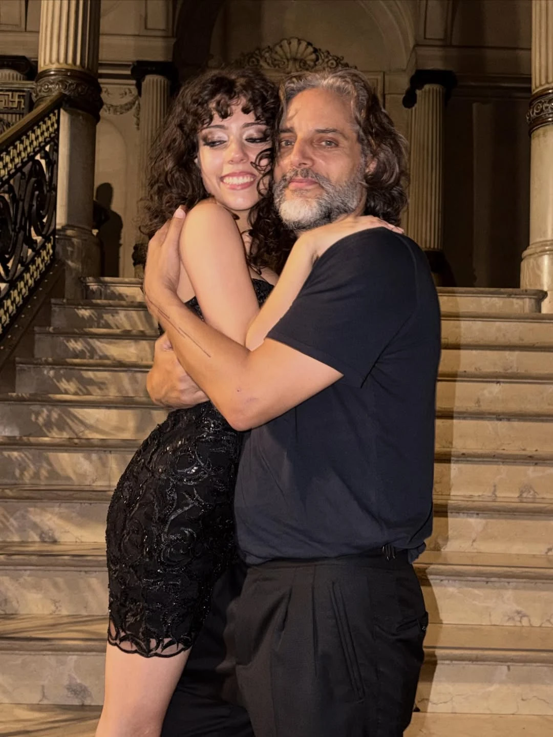 Paola Krum y Joaquín Furriel, emocionados por el egreso de su hija Eloísa