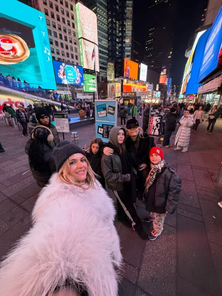 Las fotos de Mery del Cerro y su hija en Nueva York. Foto: IG