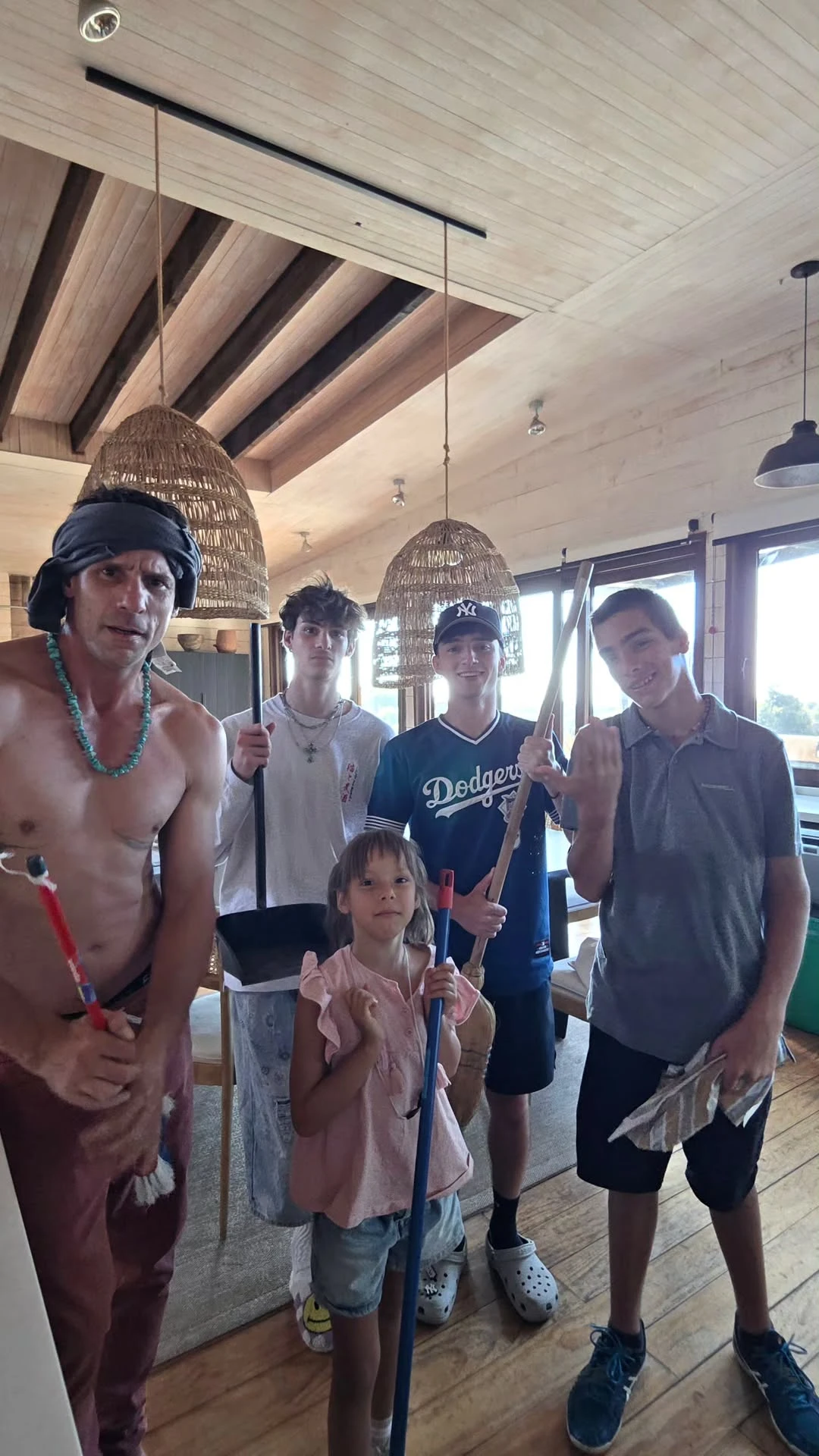 Gonzalo Valenzuela mostró a sus hijos con Juana Viale en la previa de Fin de Año