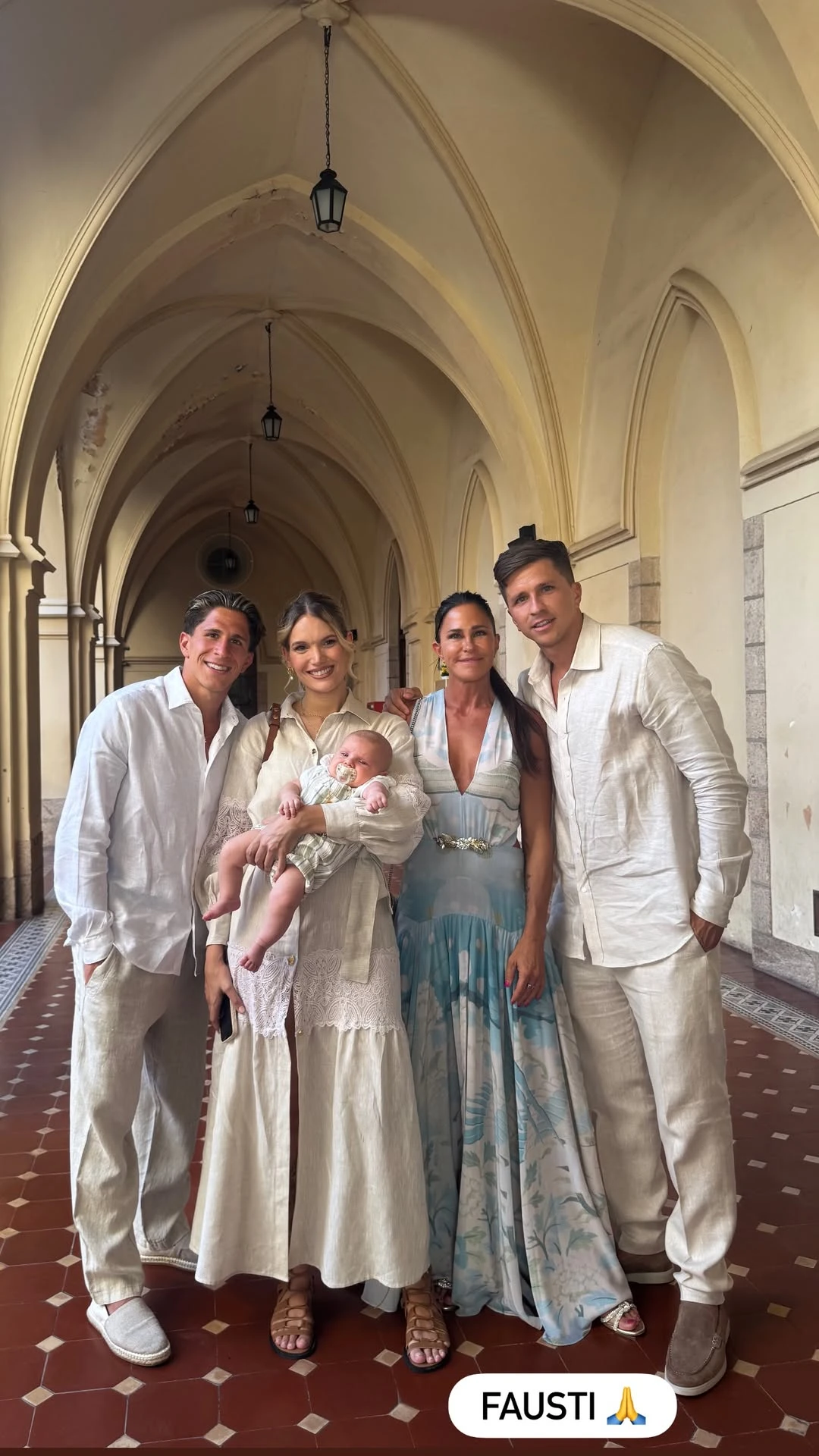 Eva Bargiela y Gianluca posan con Giuliano Simeone y Carolina Baldini