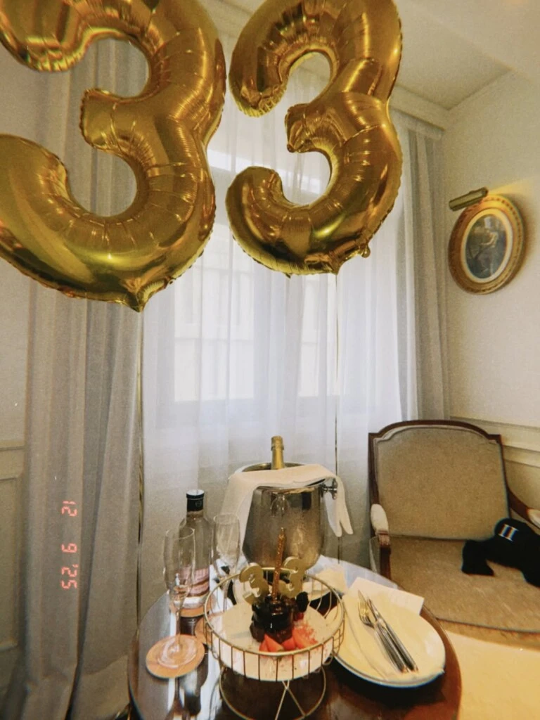  El festejo de la periodista comenzó temprano con un desayuno especial en el hotel.