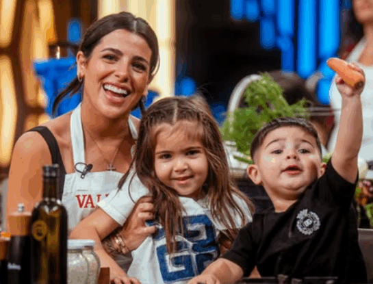 Valu Cervantes mostró la deco navideña de su casa en Londres