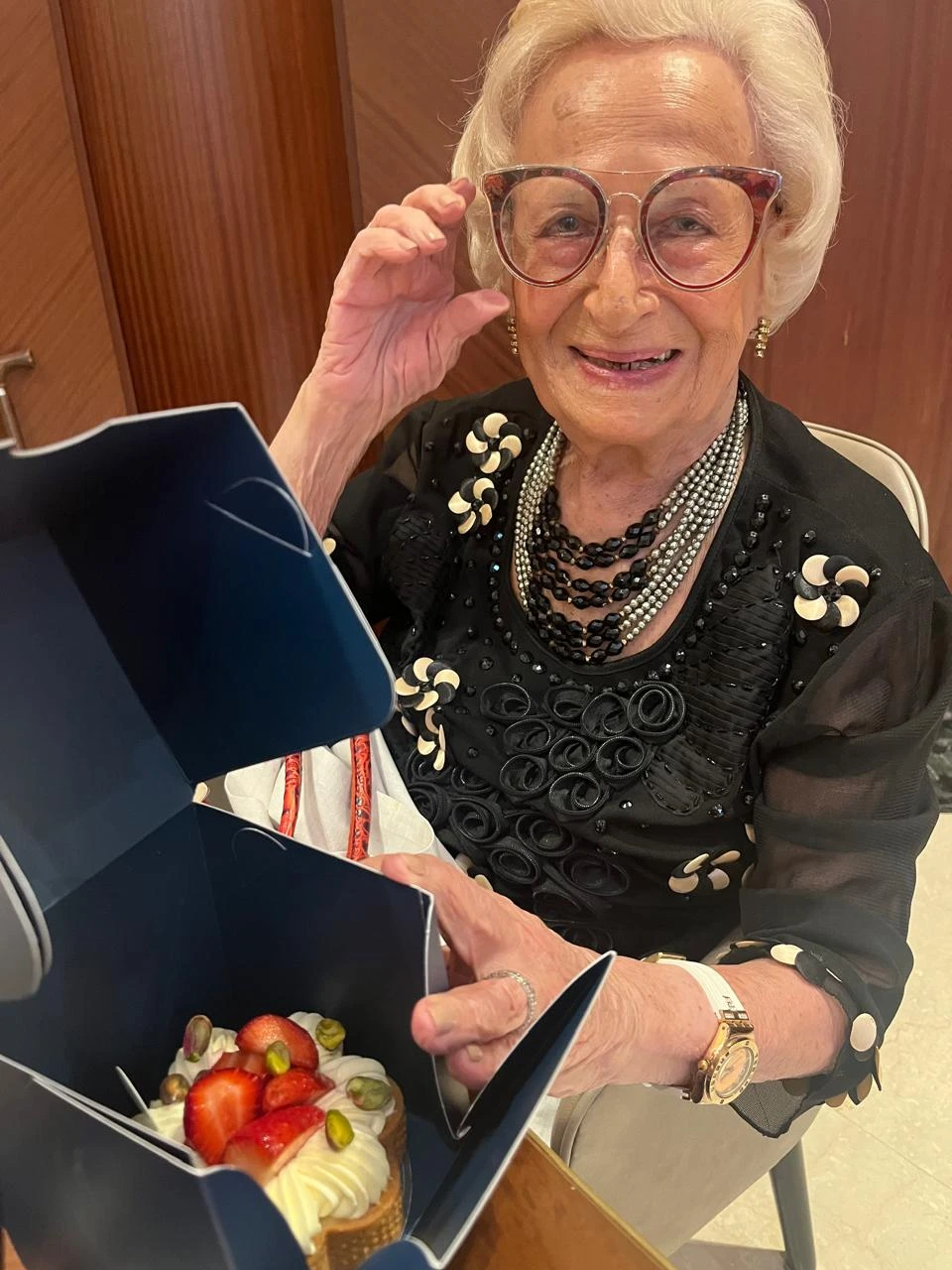 Marta Echaul y Fernanda Cohen, su nieta