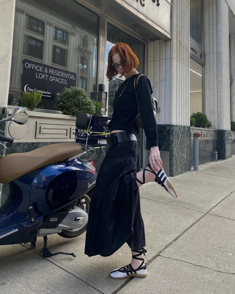 Lucir estas ballerinas con piezas sastreras te da un toque coomfy y coqueto.