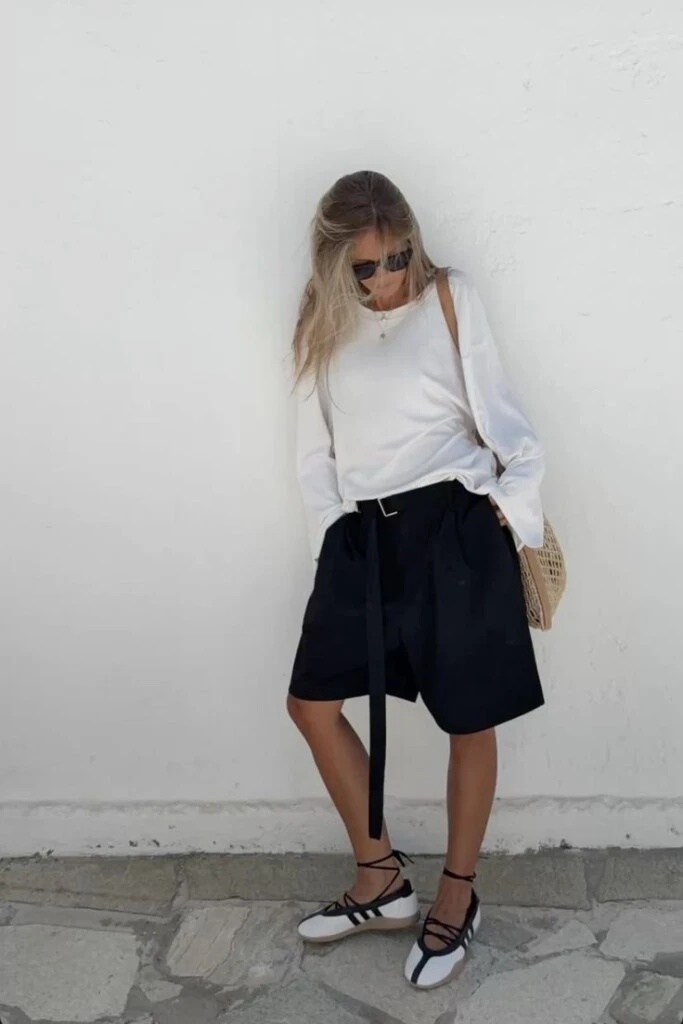 Lucir estas ballerinas con piezas sastreras te da un toque comfy y coqueto.