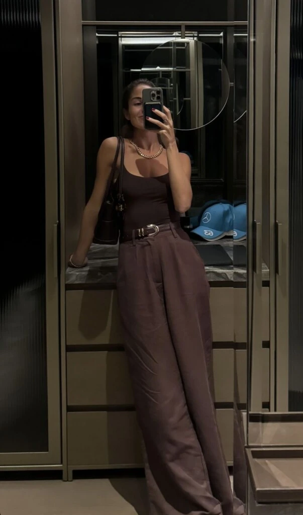 Un look prolijo y elegante.