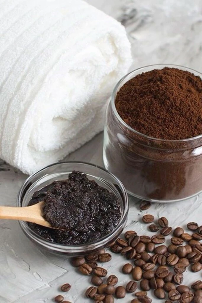 Cómo preparar el exfoliante natural de café: deja tu piel suave y lisa