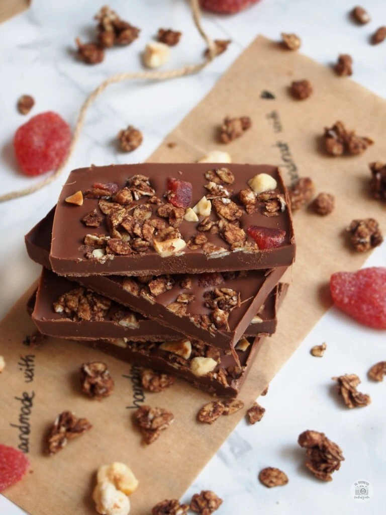 Chocolate casero: una receta con frutos secos y flor de sal

