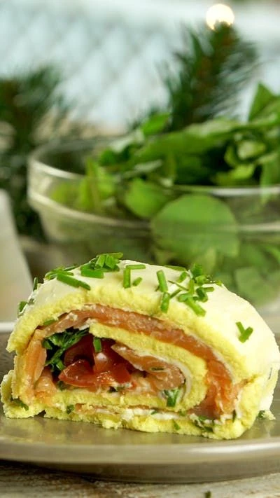 Pionono salado para las fiestas: la receta gourmet con salmón ahumado y queso crema

