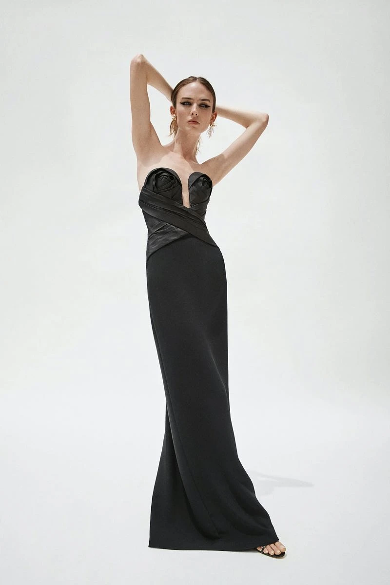 Carolina Herrera Resort 2026.