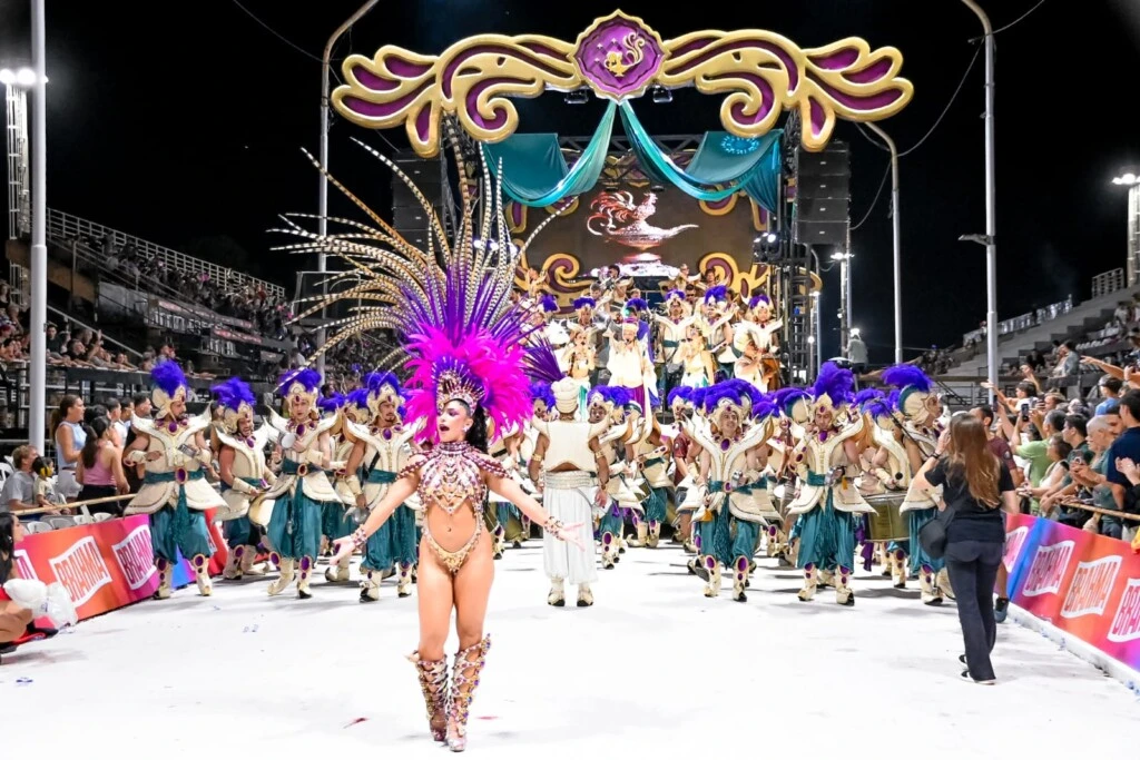 Marí Marí y su despliegue en el Carnaval de Gualeguaychú