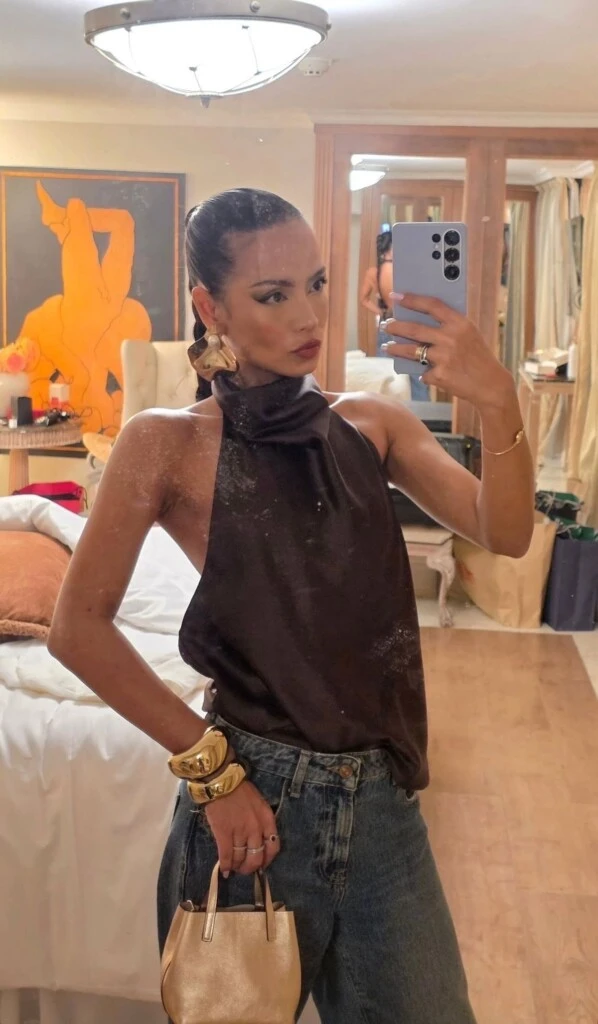 Las "chicas seda" siempre están arregladas.