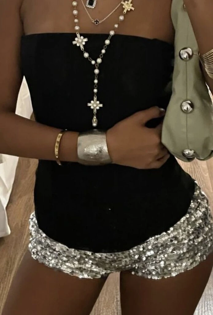 Los accesorios son protagonistas.